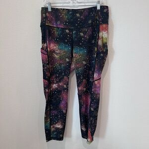 Torrid Active Size 1 Galaxy Print Capri Leggings Stretch Pull On Celestial